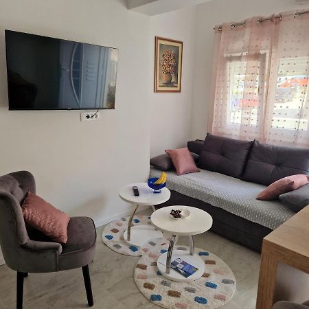 דירות ספליט Apartman Leana מראה חיצוני תמונה