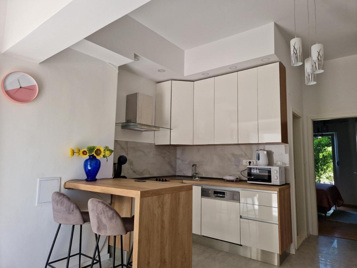 דירות ספליט Apartman Leana מראה חיצוני תמונה