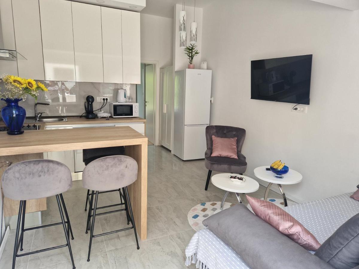 דירות ספליט Apartman Leana מראה חיצוני תמונה