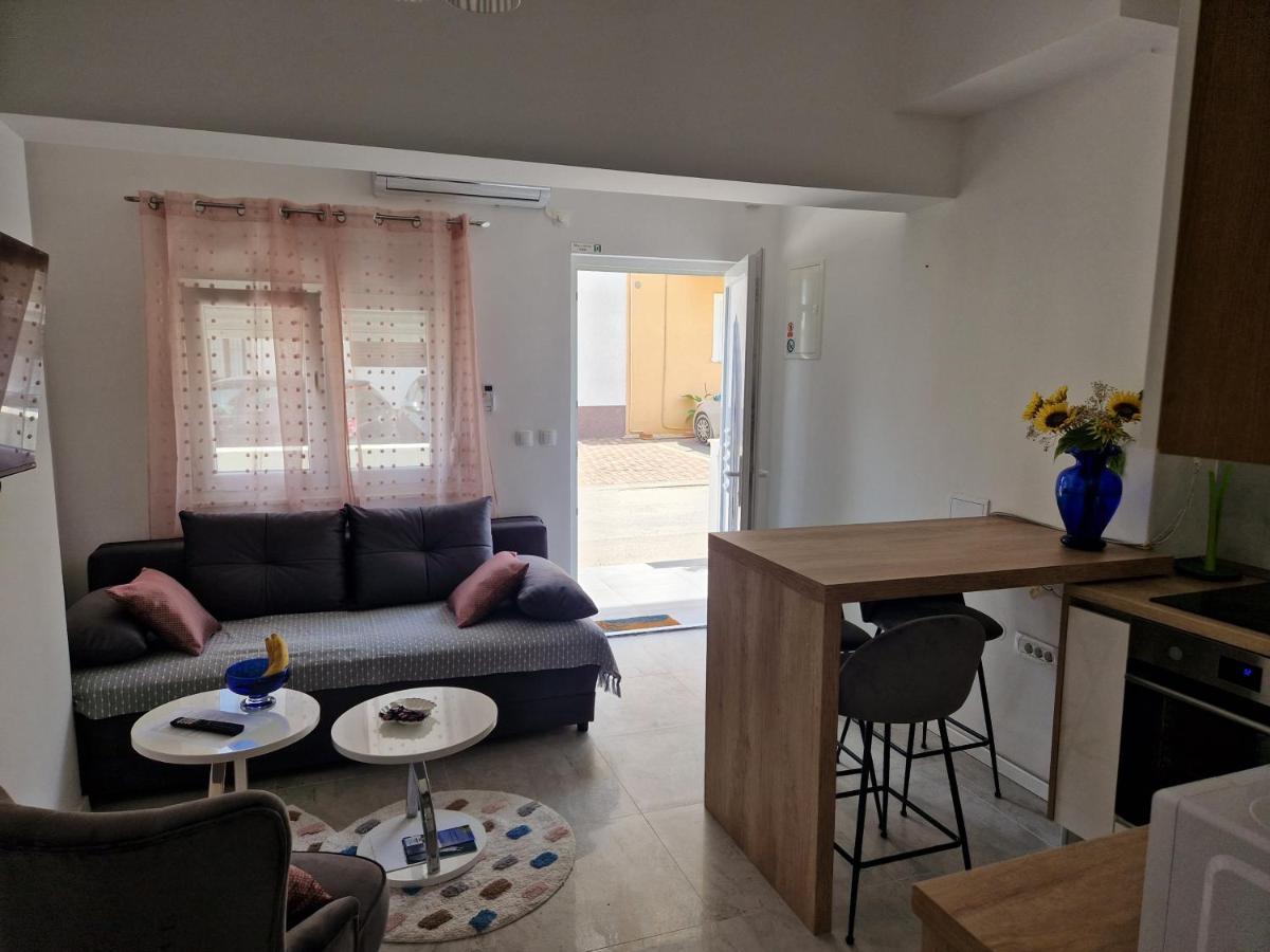 דירות ספליט Apartman Leana מראה חיצוני תמונה